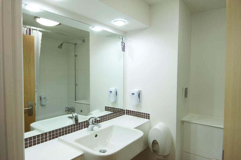Premier Inn Evesham Luaran gambar