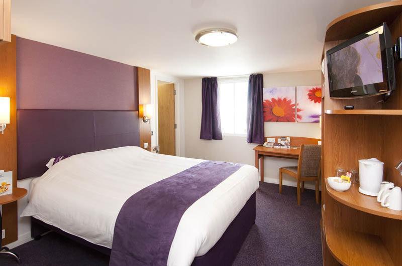 Premier Inn Evesham Luaran gambar